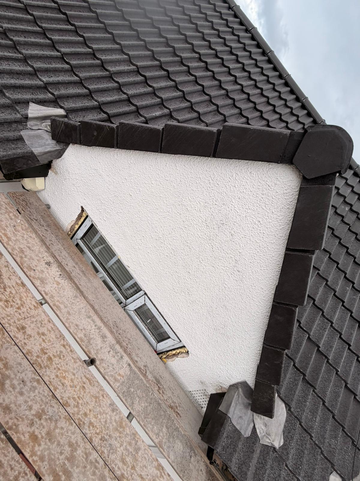 New dark ridge tiles and verge detail